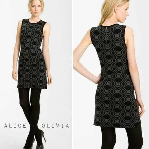 Alice + Olivia Dresses & Skirts - Alice + Olivia Hollis Dress